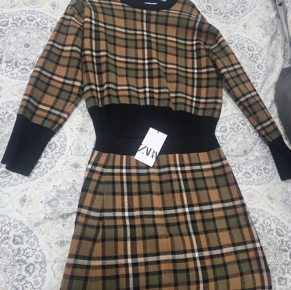 Zara Women's Checkered Blazer - Brown and Black - Picture 3 of 4